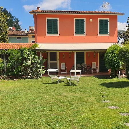 Vila La Casa Delle Buone Letture Lucca Exteriér fotografie