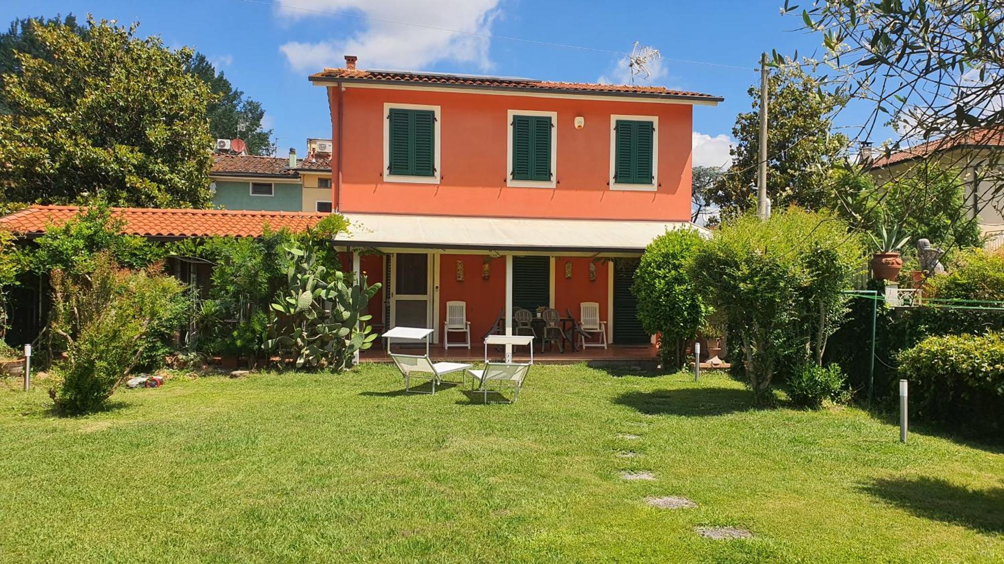 Vila La Casa Delle Buone Letture Lucca Exteriér fotografie
